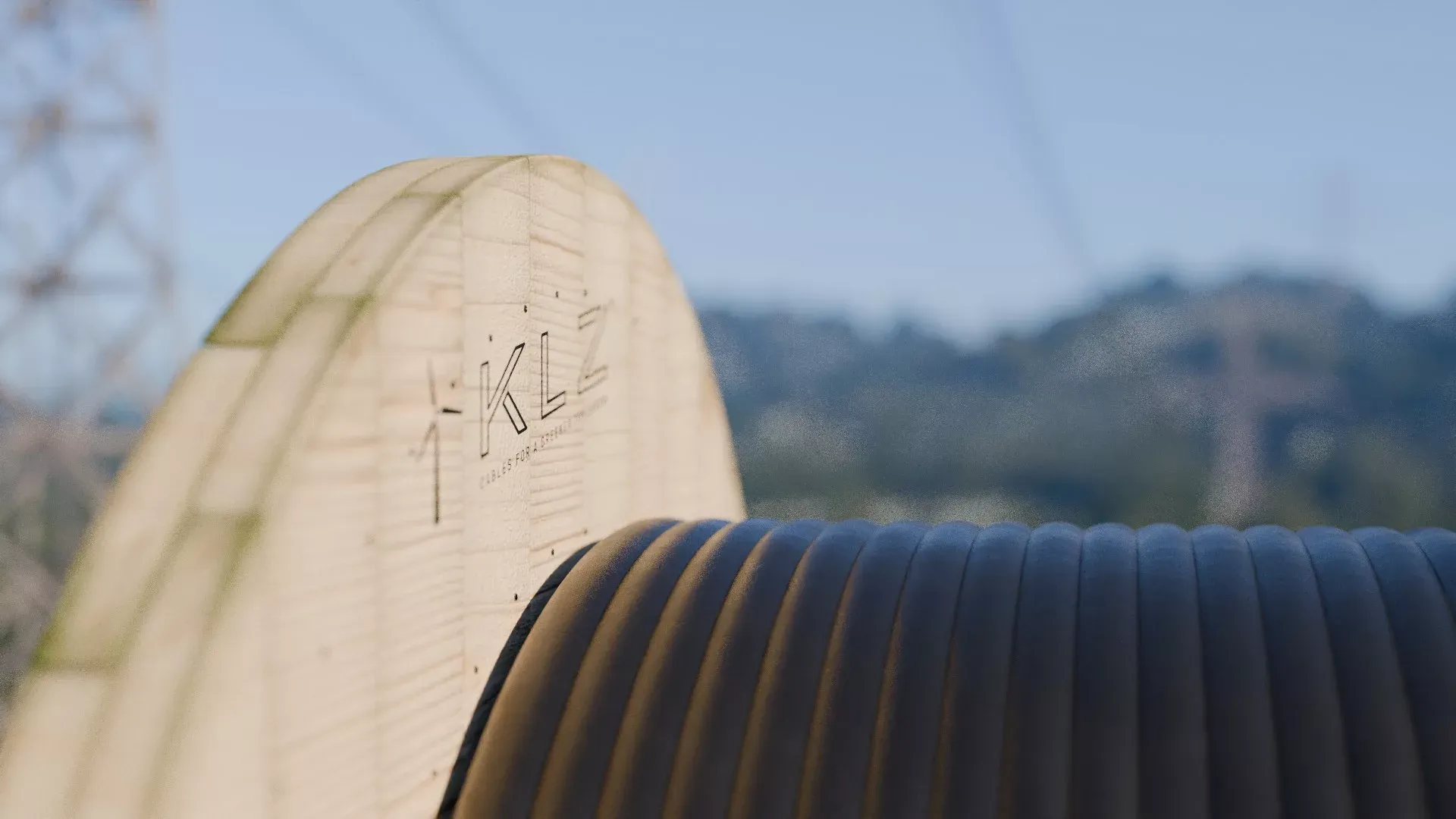 Recycling von Kabeltrommeln: Nachhaltigkeit im Windkraftprojekt