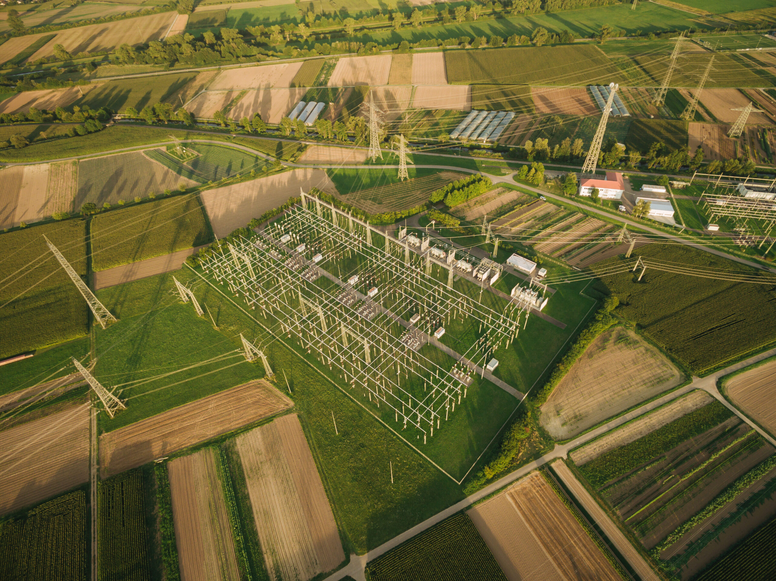 Das müssen Sie über erneuerbare Energien im Jahr 2025 wissen